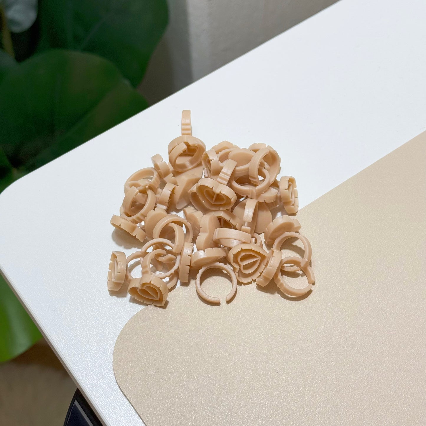 Beige Glue Ring - (25pcs)